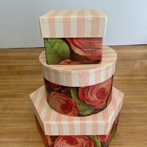 Floral Striped Gift Box Set